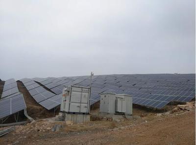 嵩基集團考察河南水木環保光伏發電基地，共推太陽能技術新發展