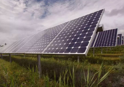 薩省農(nóng)場(chǎng)新風(fēng)向 太陽(yáng)能發(fā)電開(kāi)啟農(nóng)業(yè)轉(zhuǎn)型新篇章